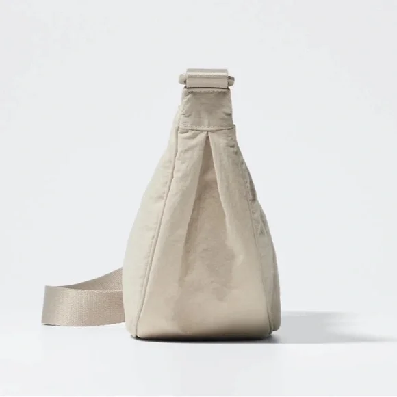 Uniqlo Beige Crescent Nylon Round Bag🥠 - Picture 8 of 15